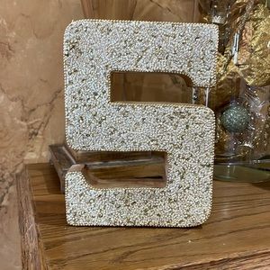 Wood letter “s” accent